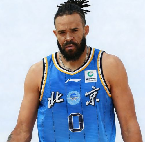 九游体育视频回放-CBA官宣：北京男篮完成NBA3冠中锋麦基注册 有望战四川首秀